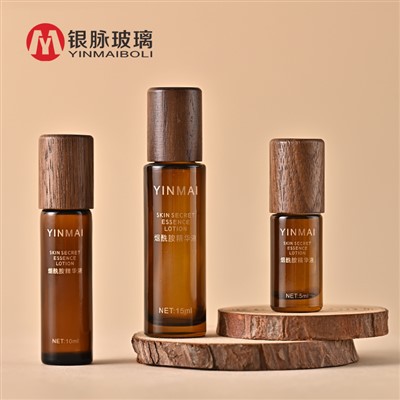 Rholio ar boteli persawr